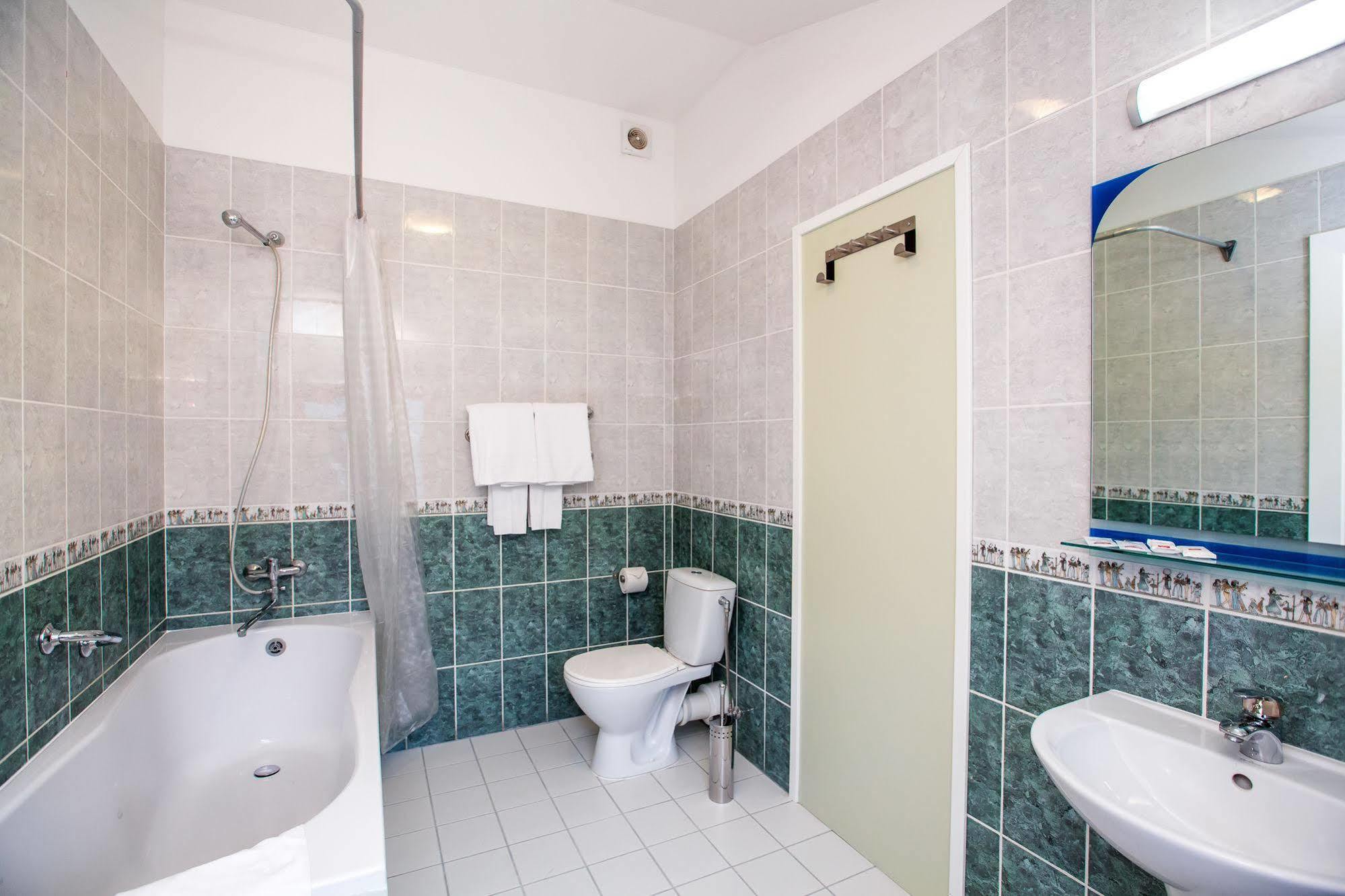 Augustine Hotel Riga Ngoại thất bức ảnh